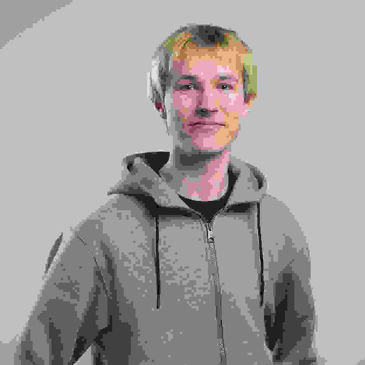 Name: Ronny Bürgy 
Im Team seit: 01.08.2022 
Funktion: Lernender Informatiker EFZ