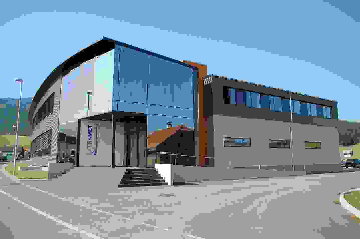 New building for administration and grinding EXTRAMET AG Switzerland