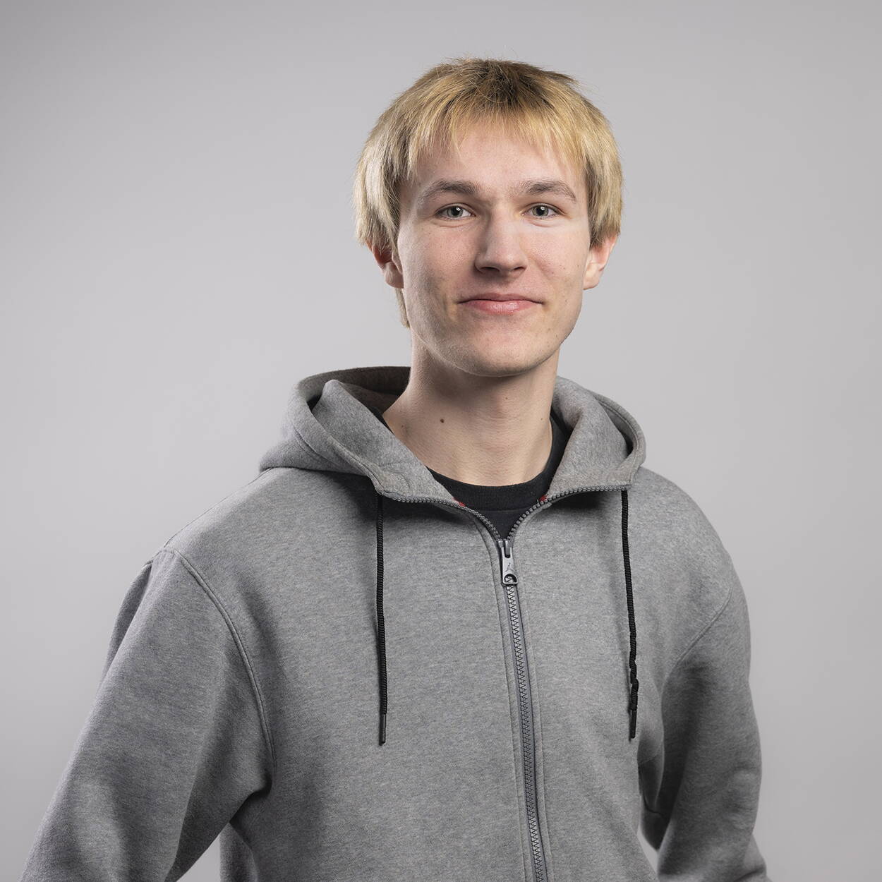 Ronny Bürgi Name: Ronny Bürgy
Im Team seit: 01.08.2022
Funktion: Lernender Informatiker EFZ